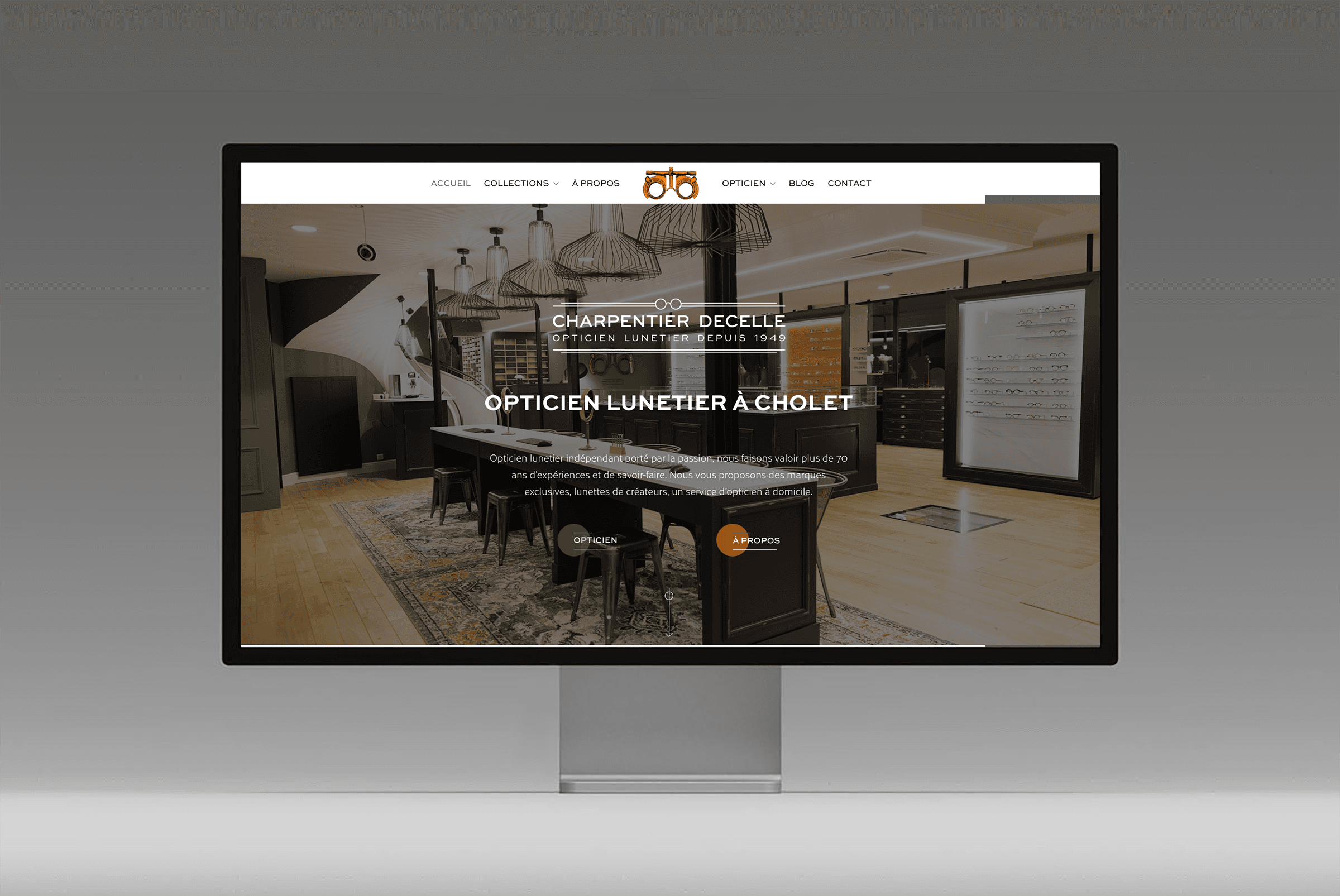 Lady Gaga playing piano