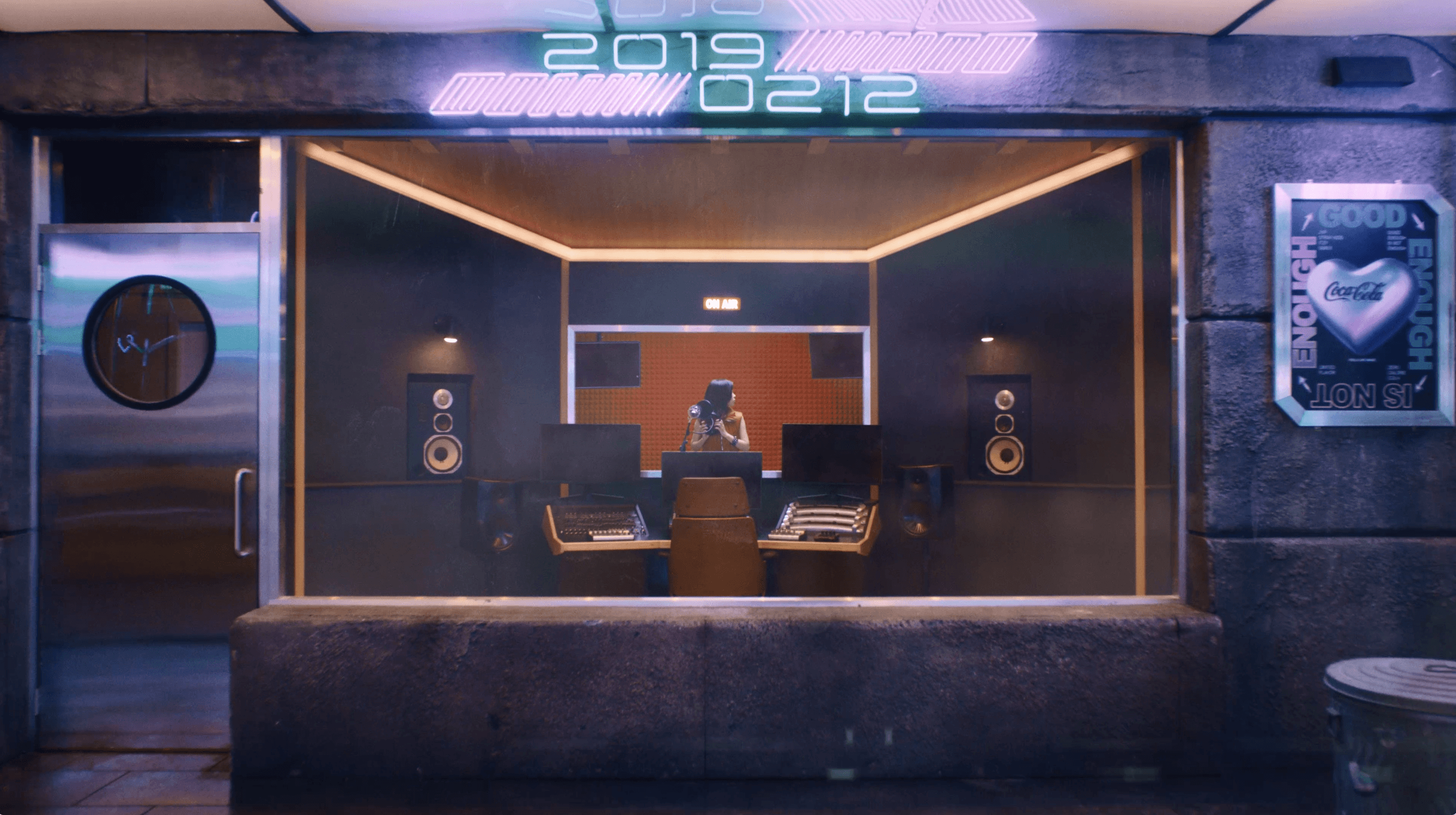 Scene 01