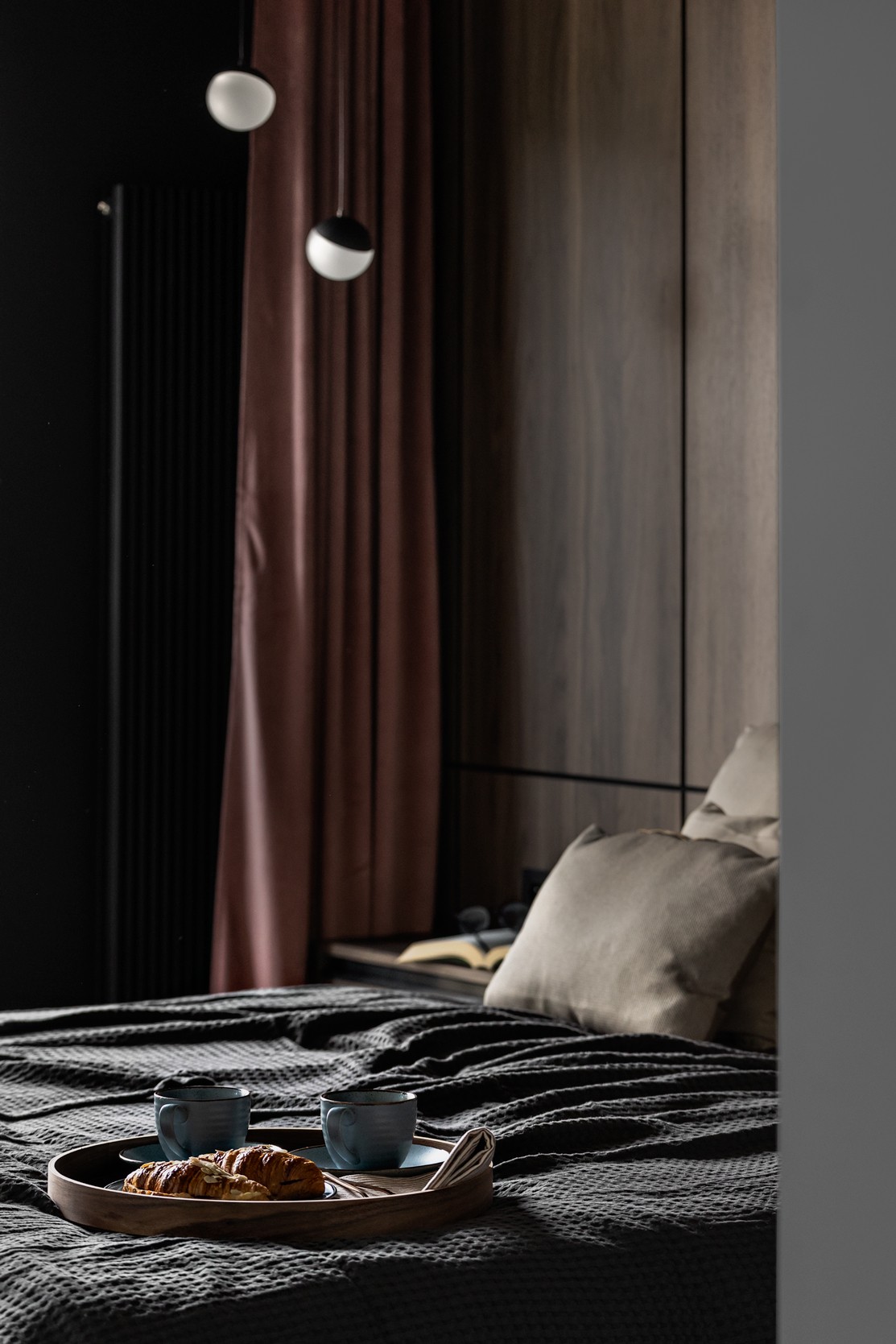 pendant globe lights