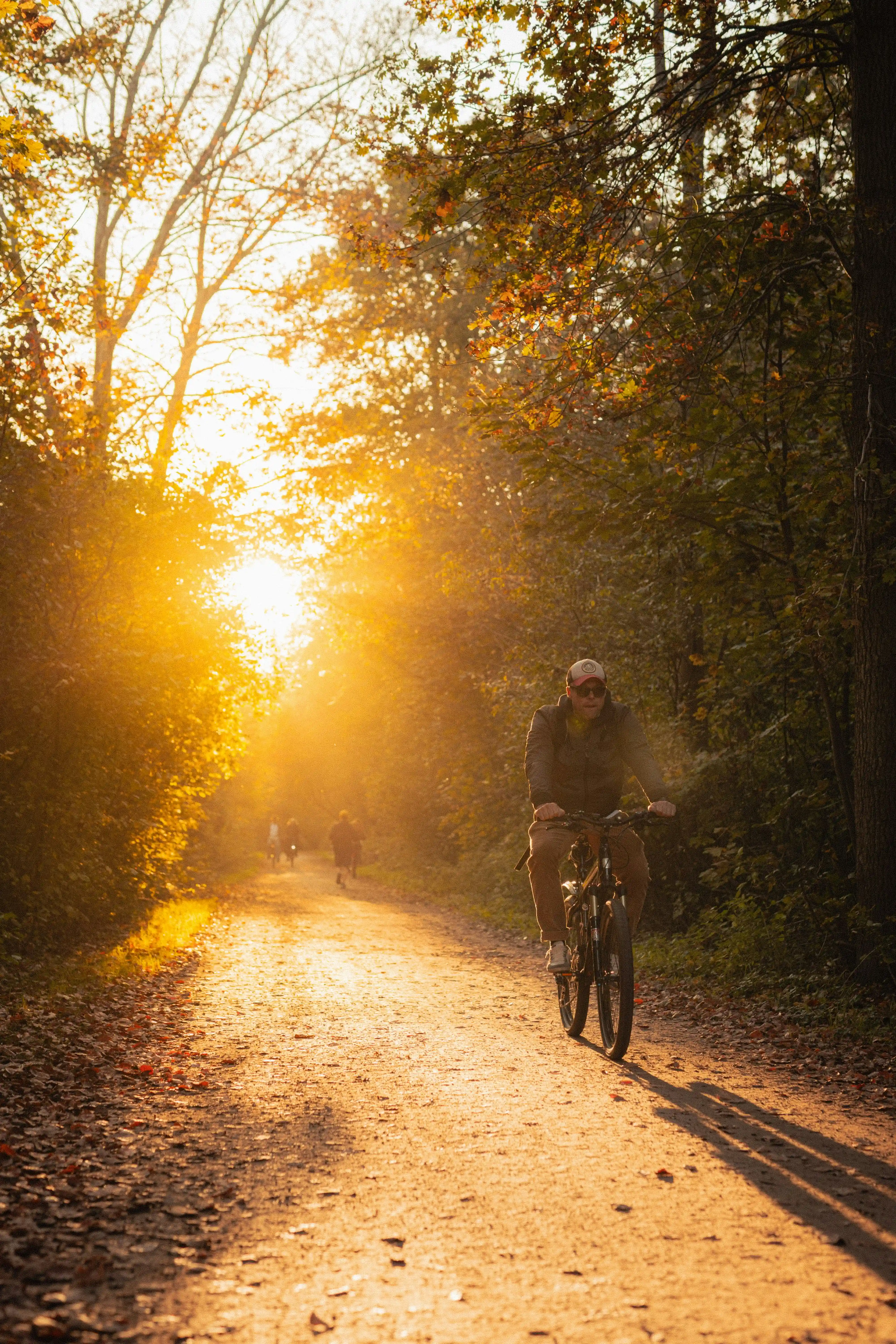 Gracht in Den Haag met de Grote Kerk op de achtergrond — ON Makelaardij & Financieel Advies