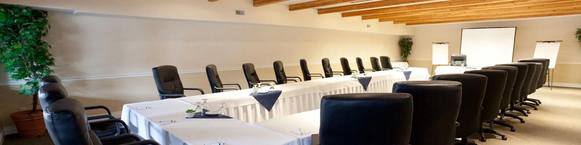 Kentucky Meeting Room at South Thompson Inn boutique hotel in Kamloops, BC