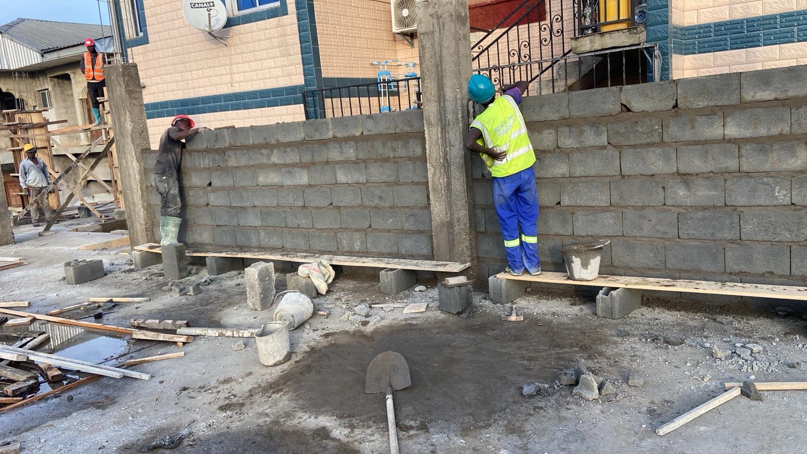 Builder