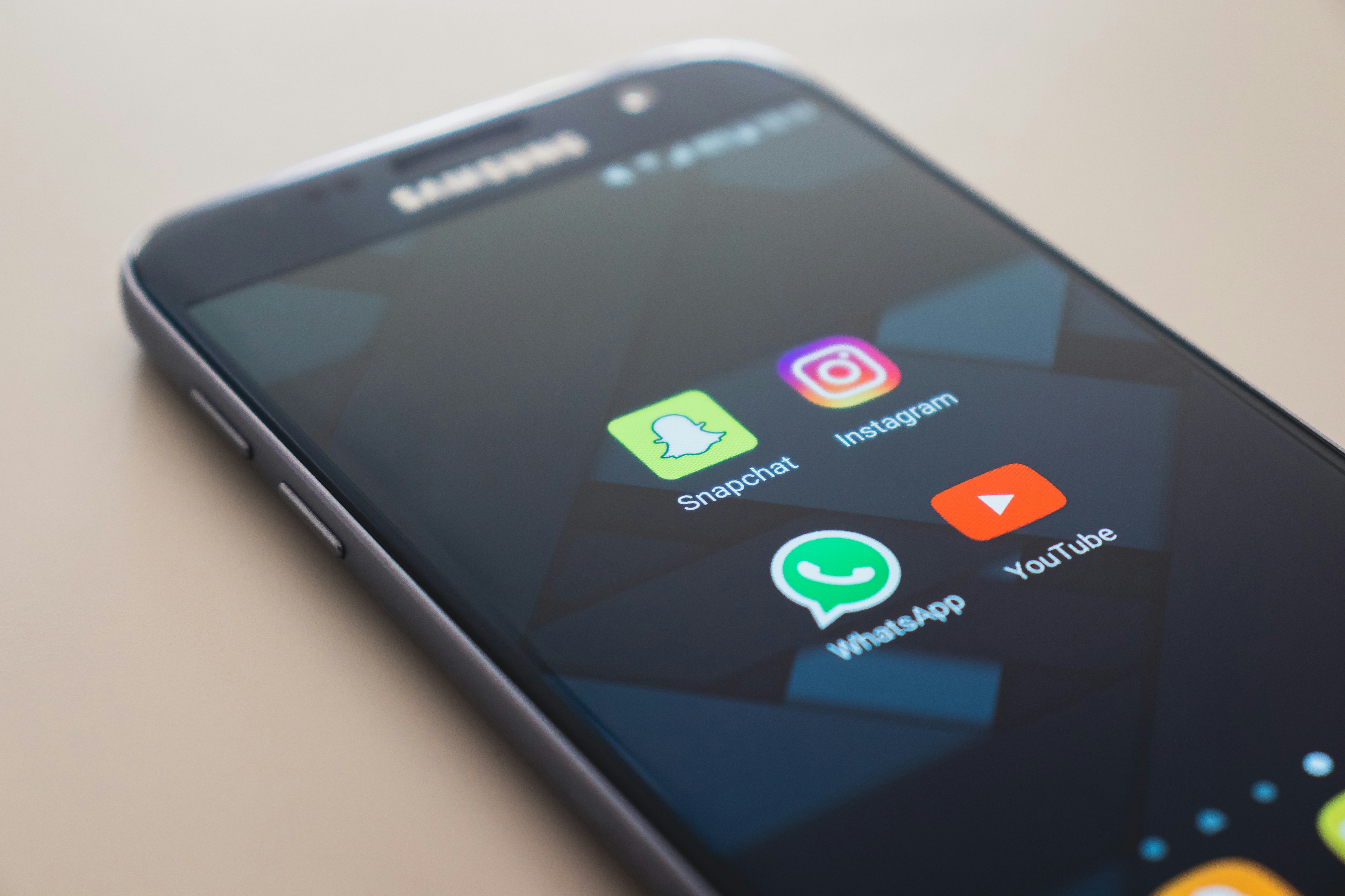 WhatsApp Pricing Guide for South African Businesses – Understand WhatsApp Business API costs and budget effectively with Bluetick.