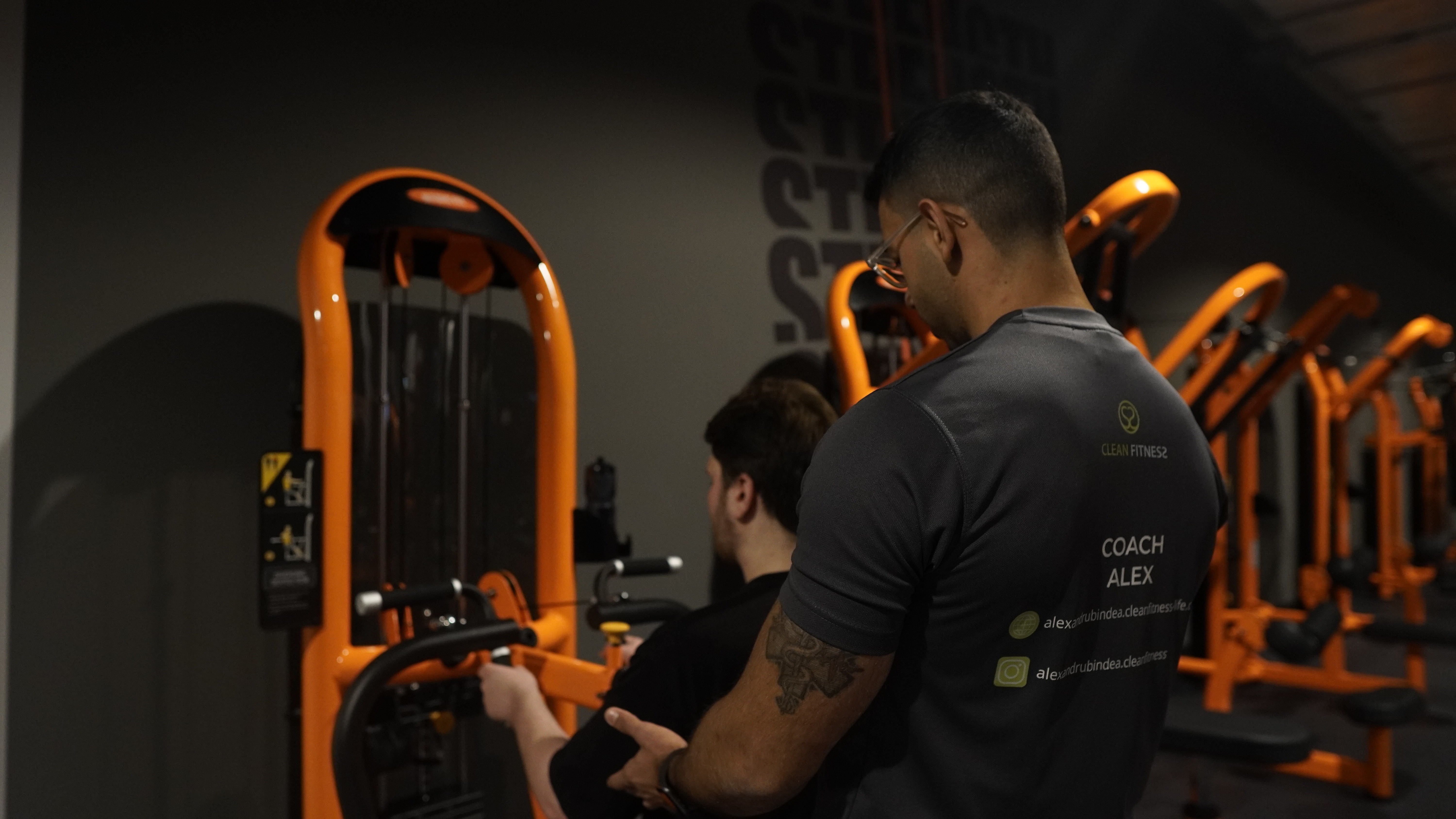 Fitness Trainer (David))