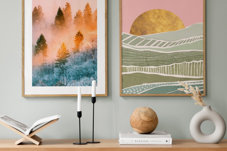 a black female model