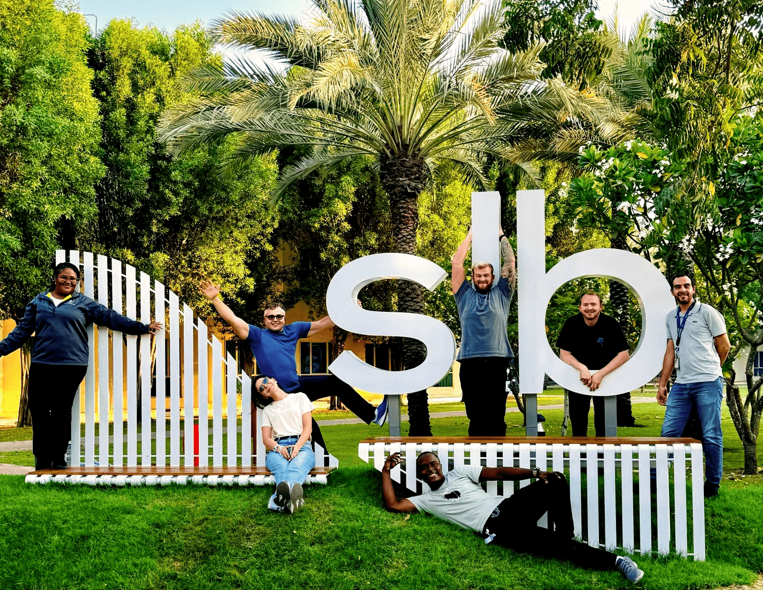 huge botanical garden