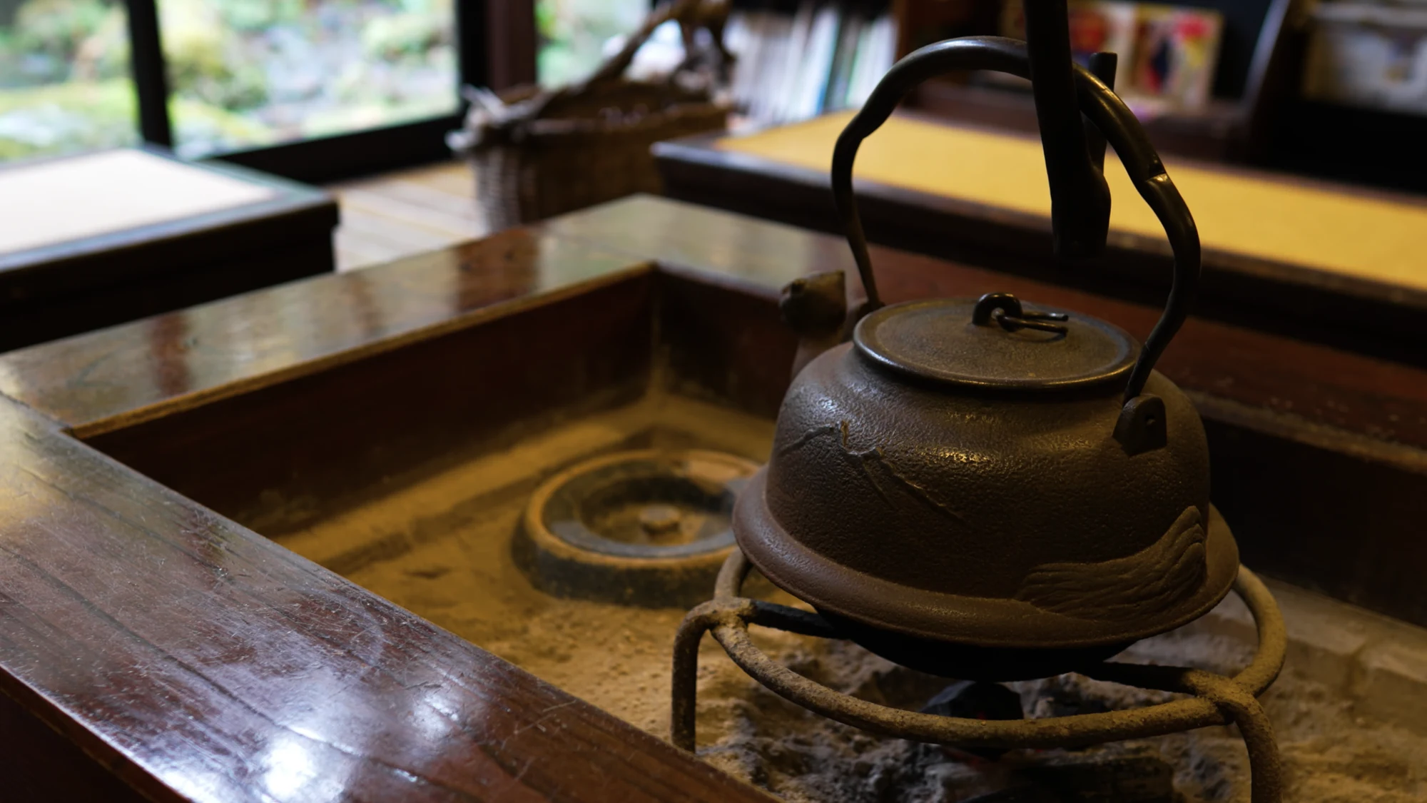 Kettle warming in Japanese pit.