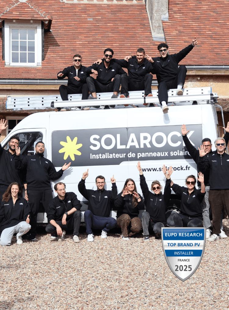 Photo de l'équipe Solarock, installateur photovoltaIque de l'année, TOP PV Brand 2025 