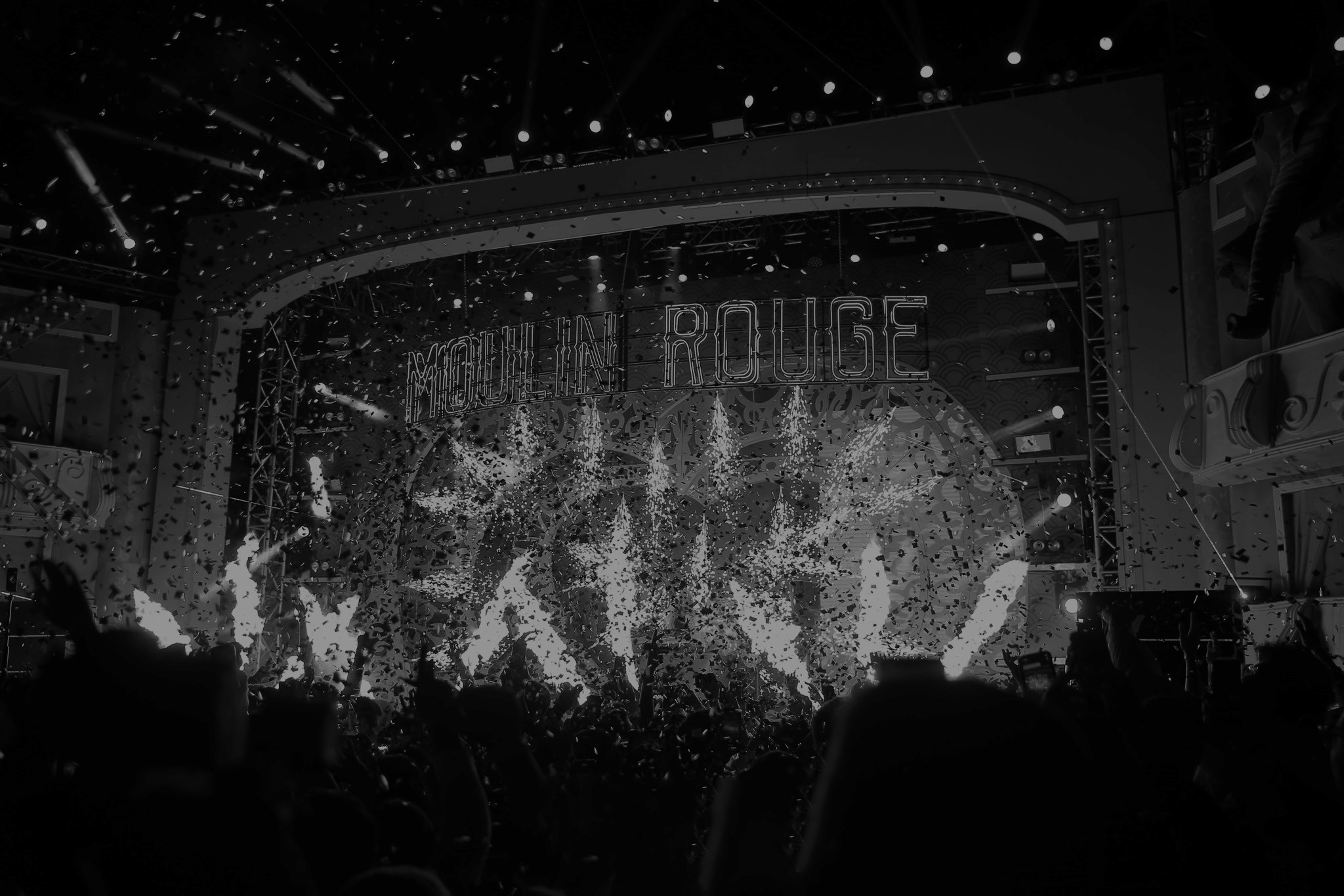 Moulin rouge stage