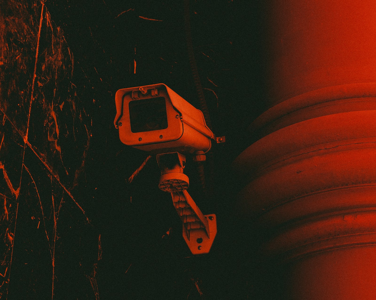Commercial CCTV camera for IP and thermal imaging article