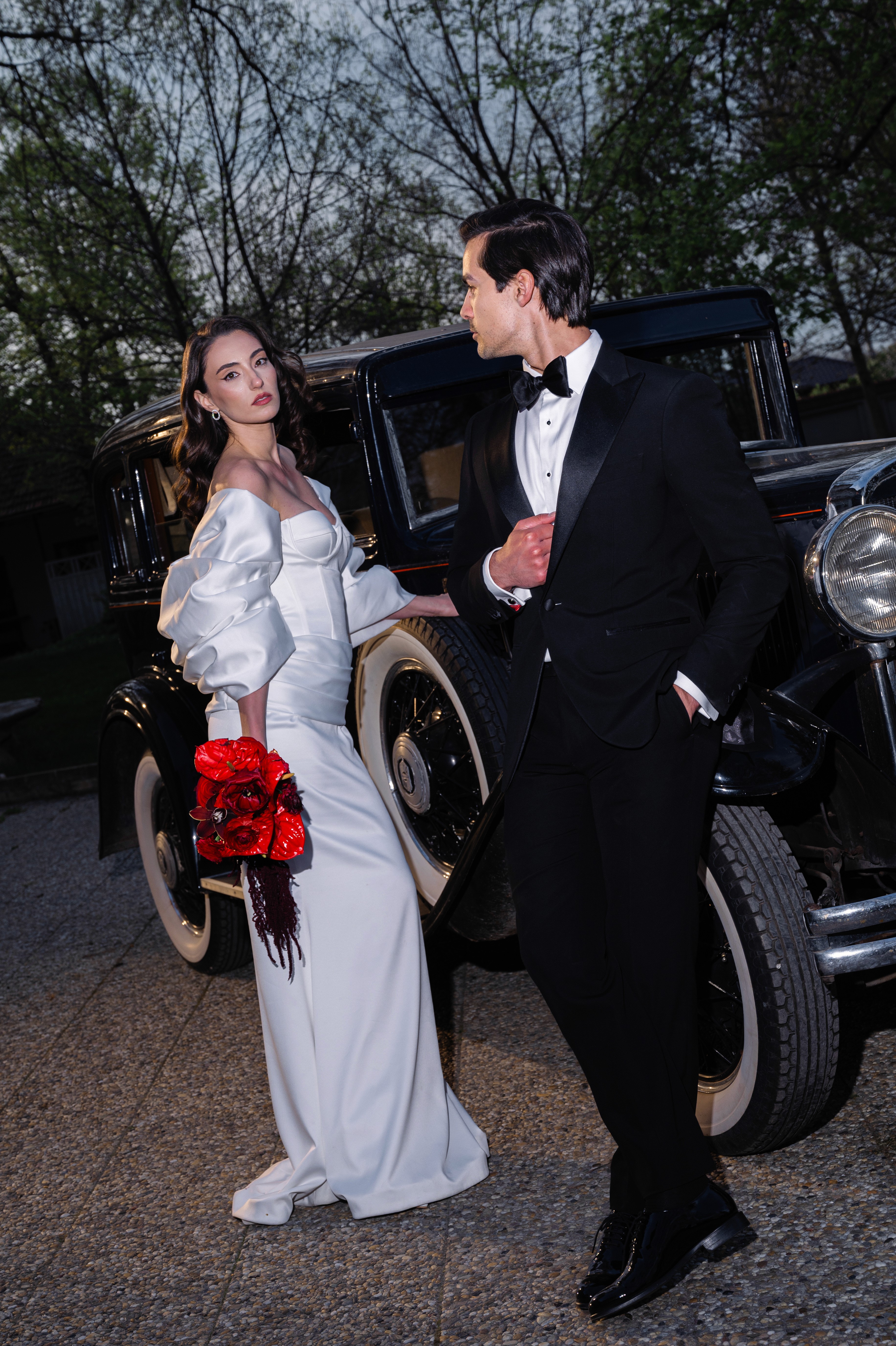 detalii rochie de mireasă și costum, cadru apropiat elegant
