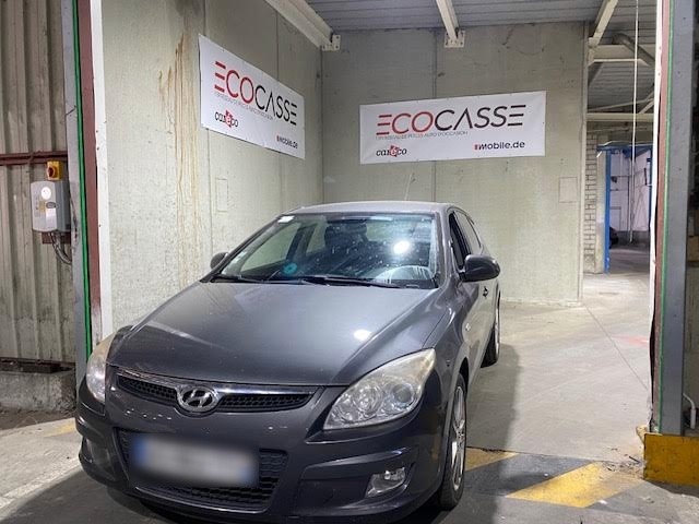 52 HYUNDAI I30 2,0L CRDI 140 CV
