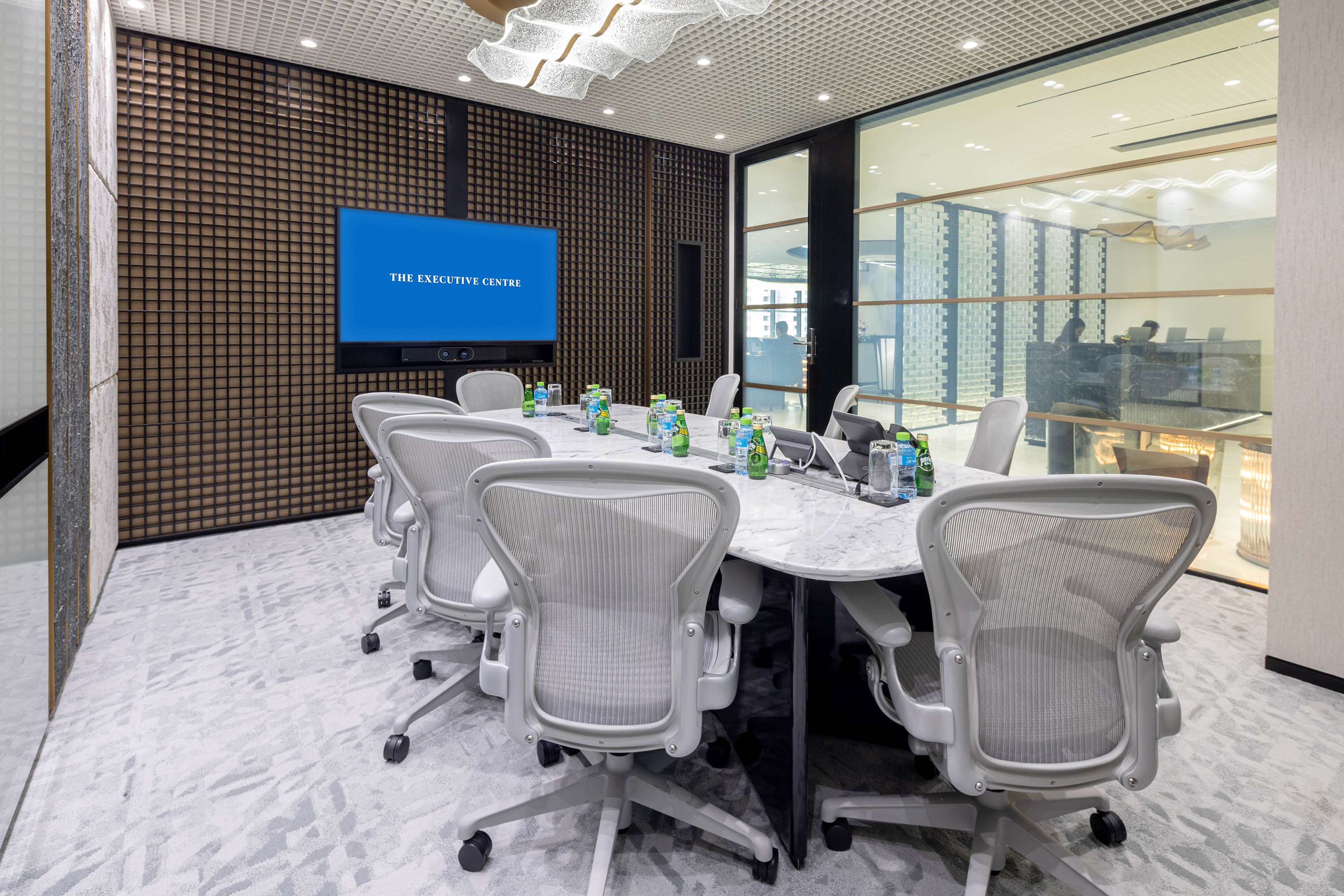 Meeting Rooms For Virtual Team Discussions 