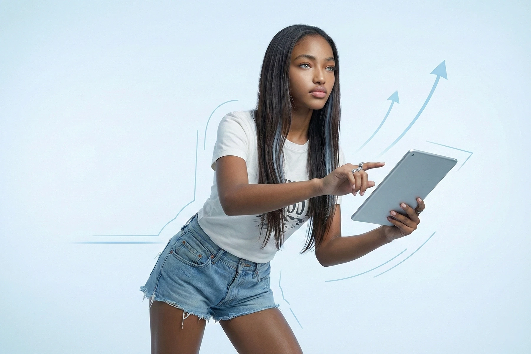 Google Ads Agentur Köln: Marketing-Expertin analysiert Kampagnen auf Tablet, visualisierte Wachstums-Pfeile und Performance-Daten symbolisieren skalierbare SEA-Strategien, messbare Conversions und profitables Online-Marketing.