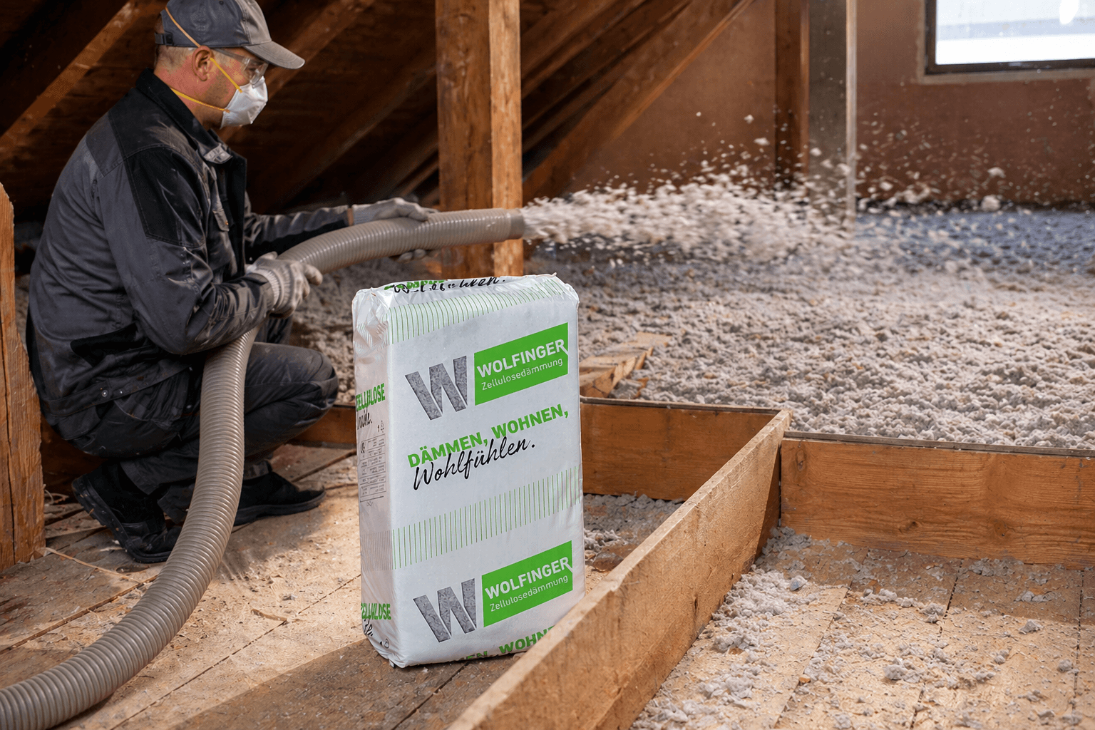 Detail celulózového vlákna z recyklovaného novinového papíru