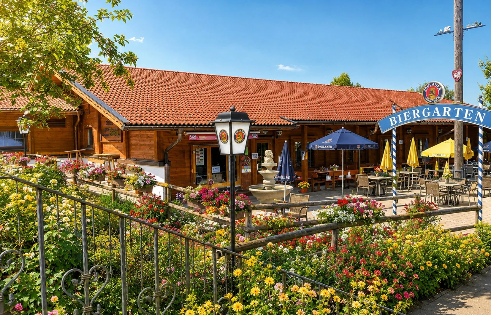 Bannwaldsee-Stadl mit Biergarten auf dem Campingplatz Bannwaldsee