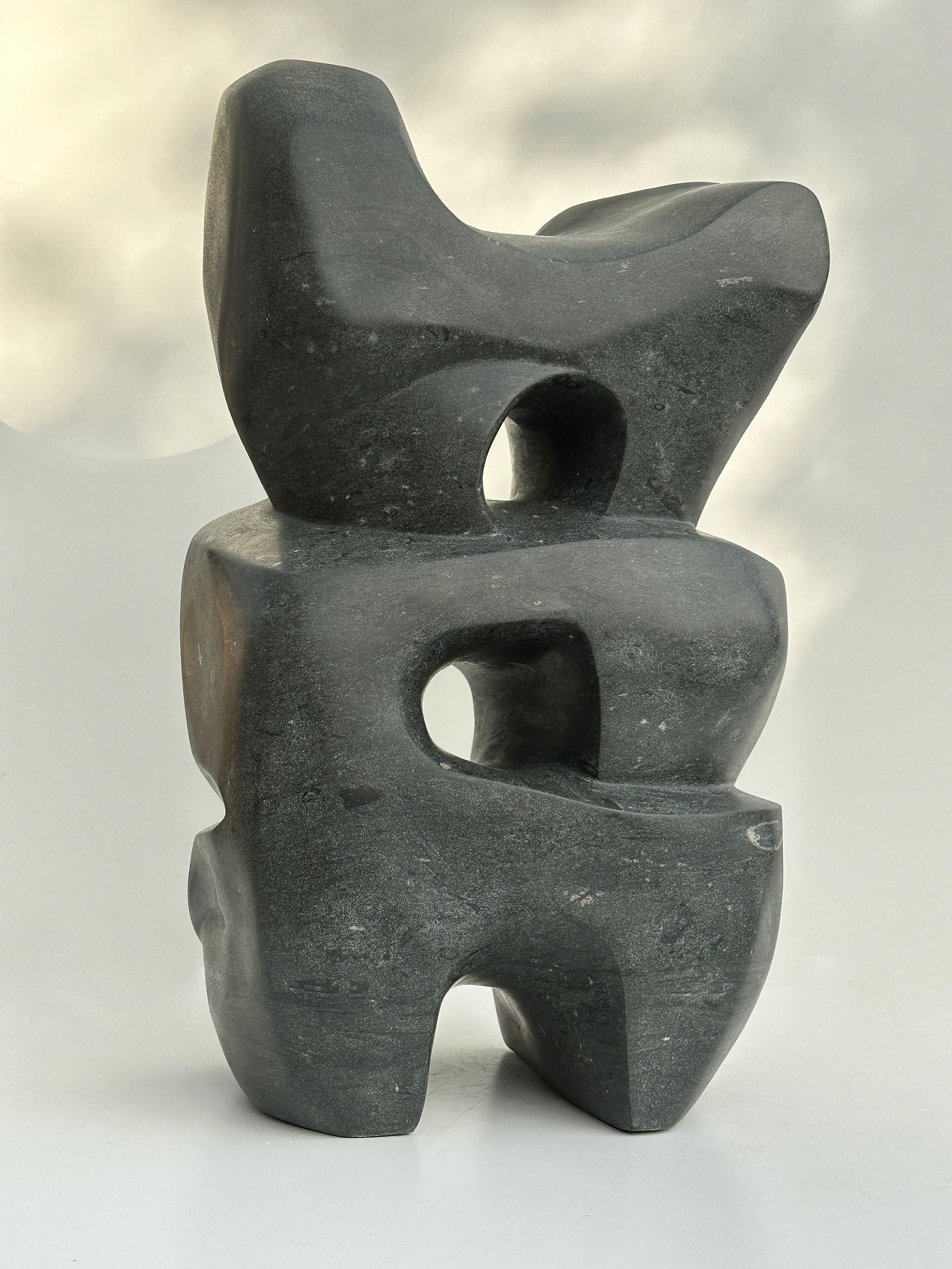 Demeter | hardsteen | 50x19x18cm