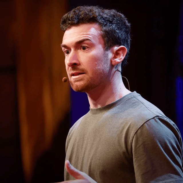 Harrison Chase Speaking at event