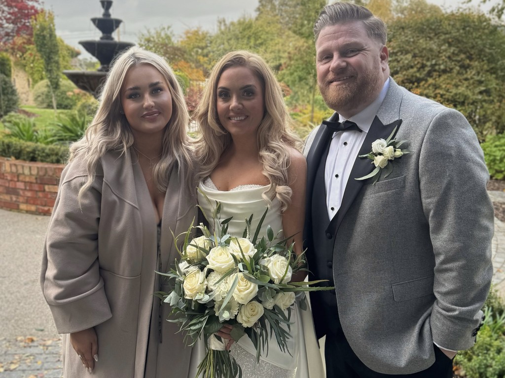 Amber Beckinsale Vocalist 9