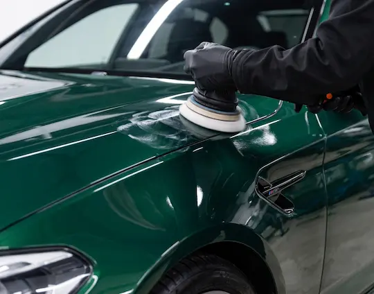 Polishing a car front side at Ideal
