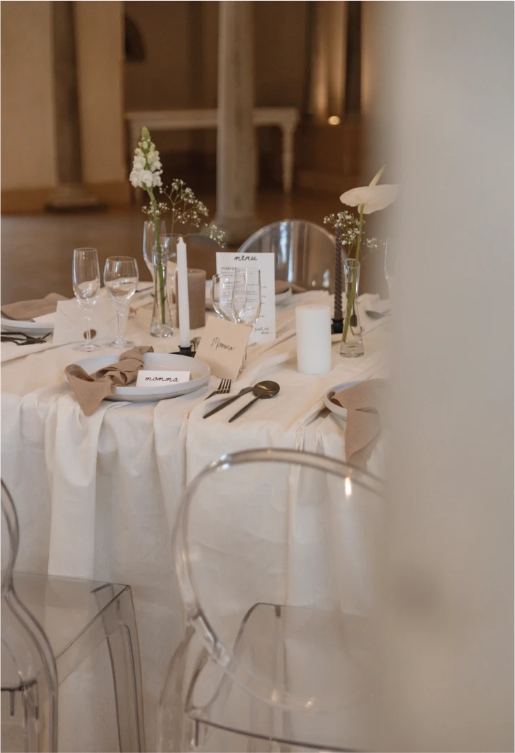 Wedding dinner table