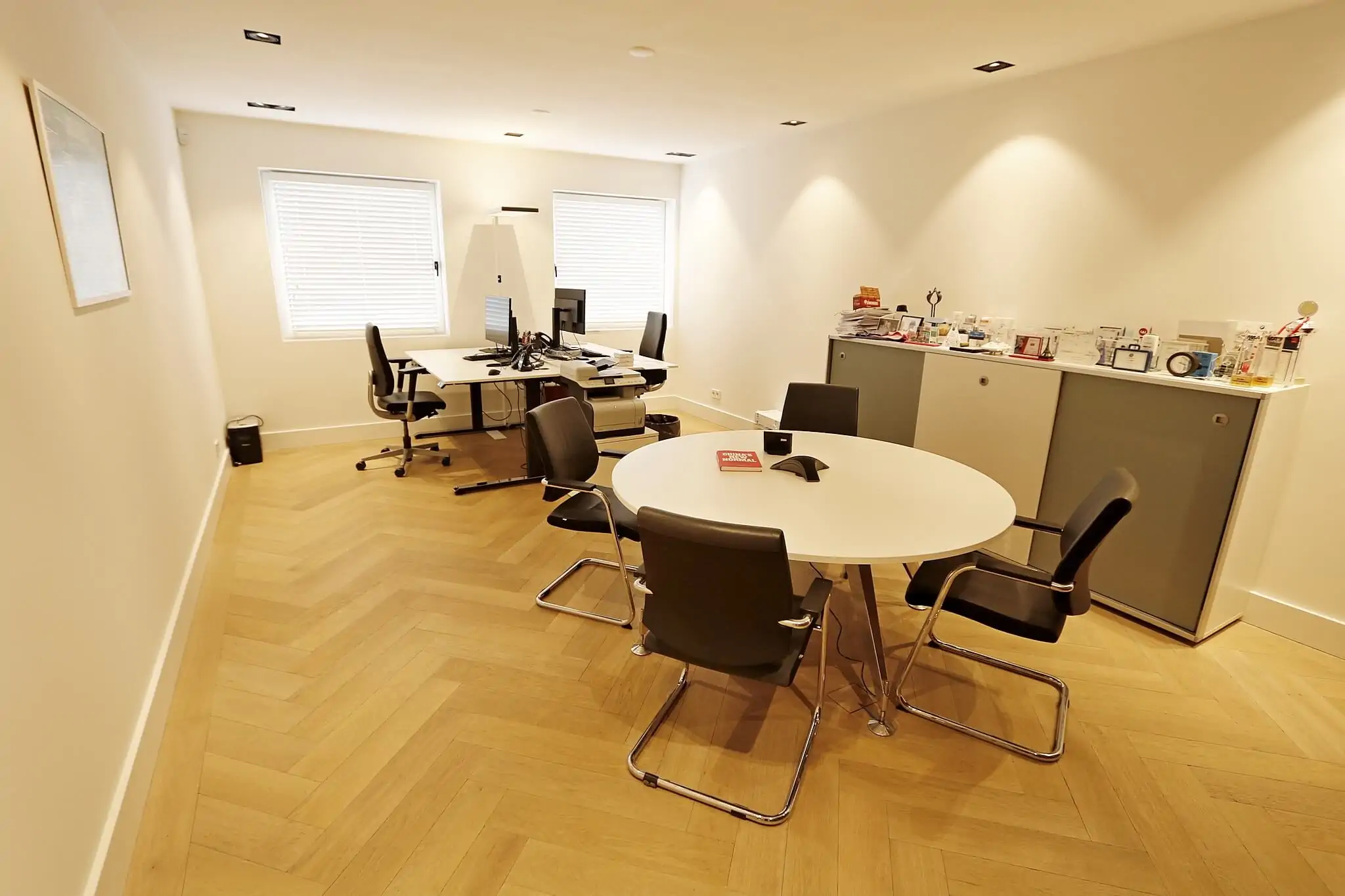 Nieuwe kantoorinrichting Bavinckhouse door Perla