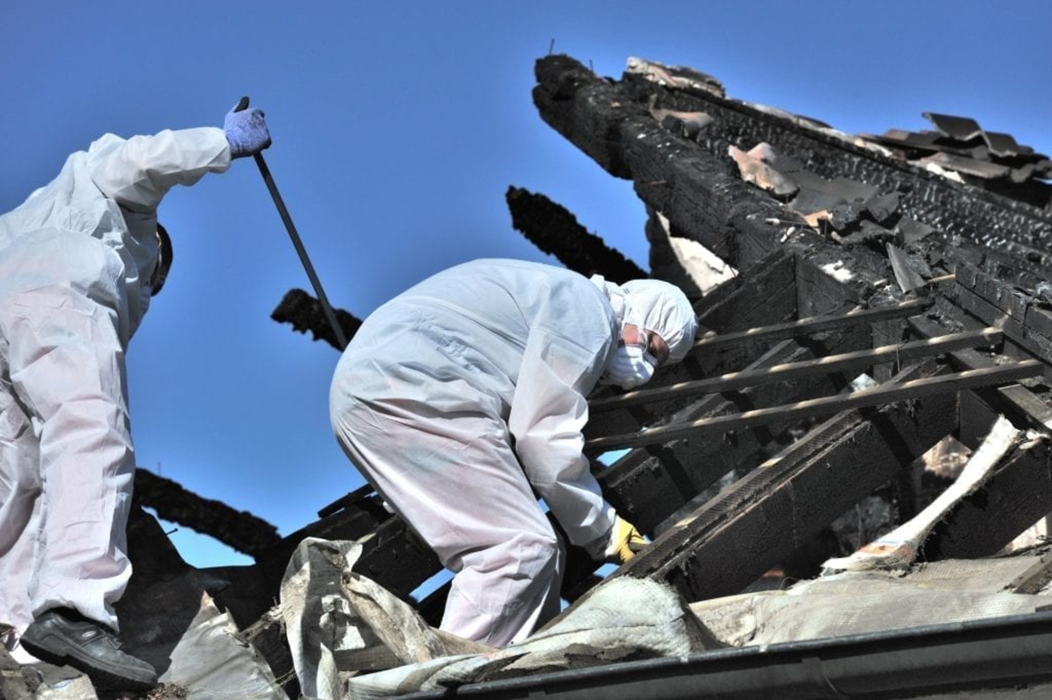 Fire Damage Recovery: The Essential Steps to Rebuilding!