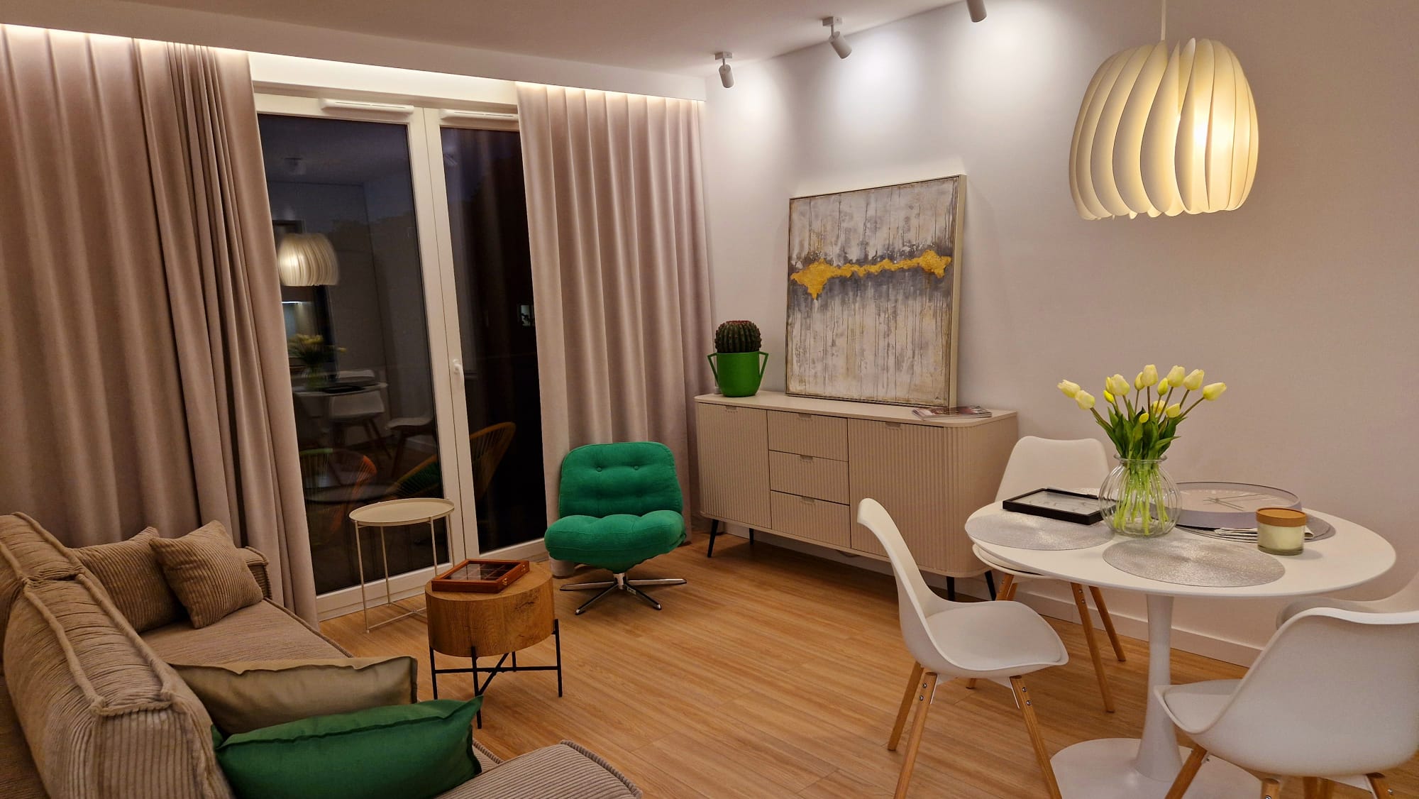 Willa White Glove Narty