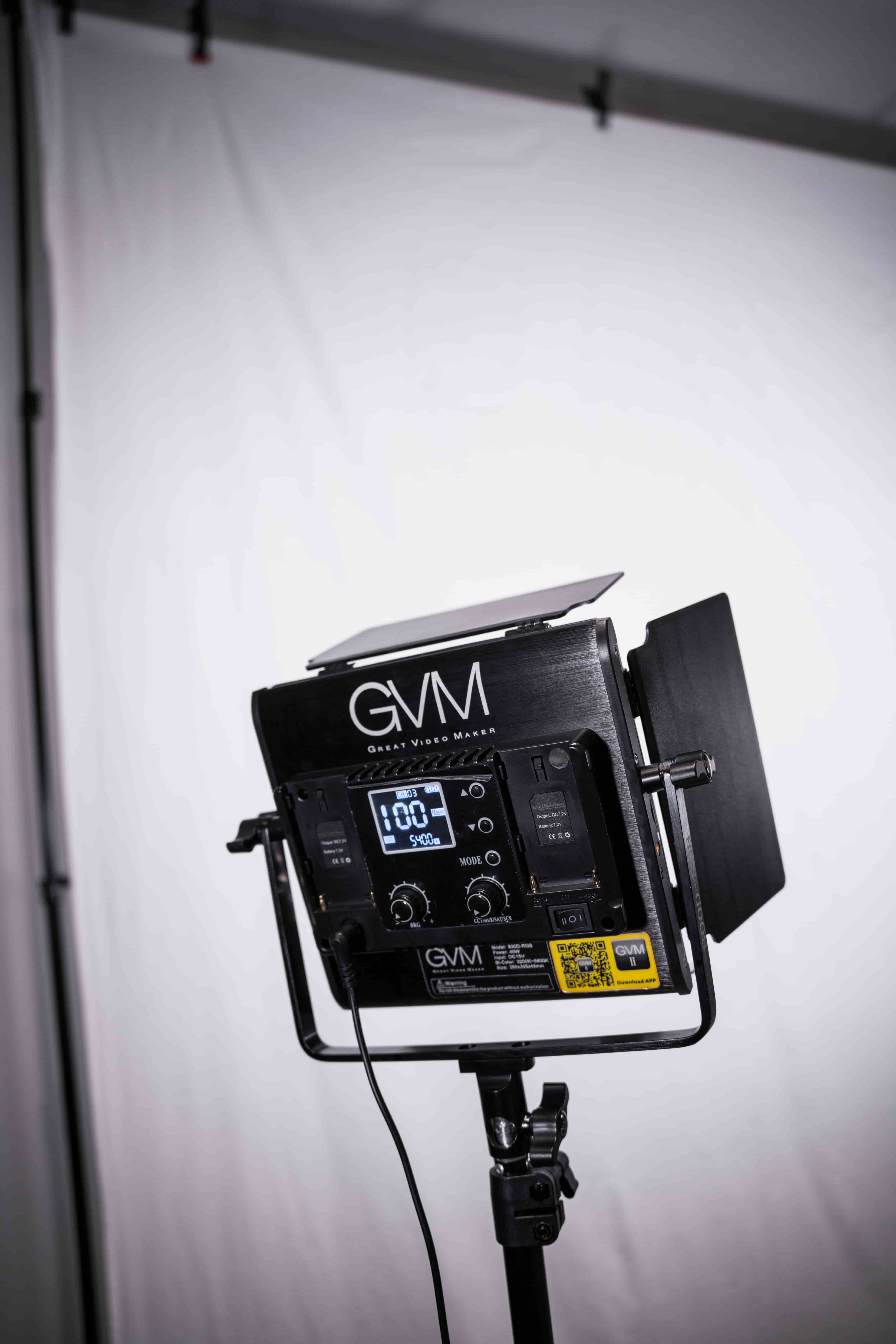 Éclairage avec fond blanc