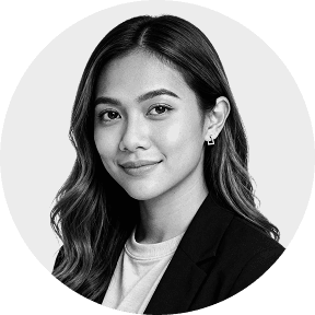 Portrait of a woman.