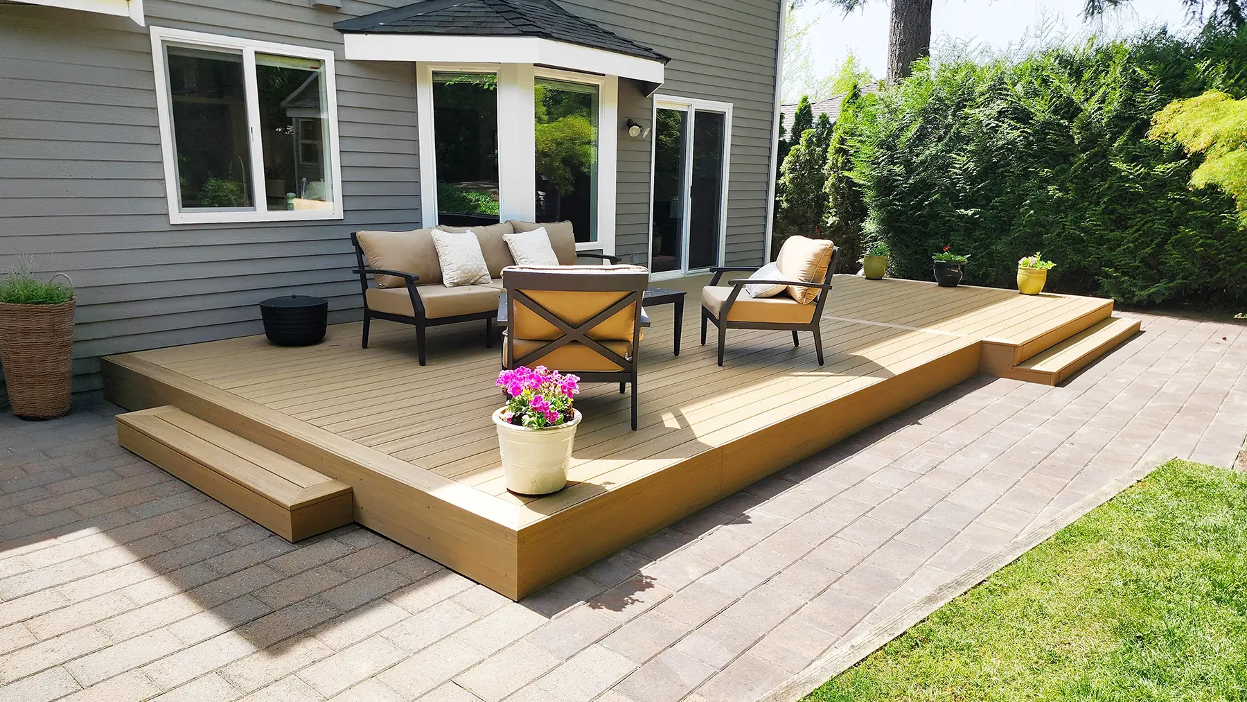 Deck builder in Seattle