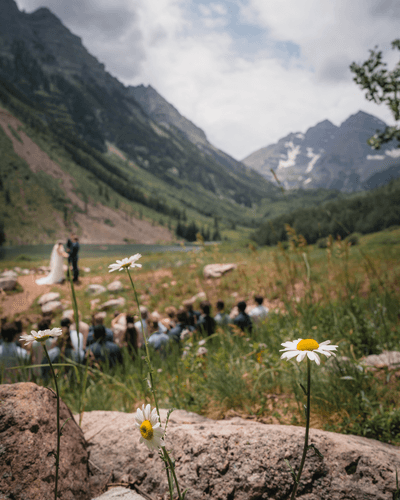 Wedding couple at Maroon Bells