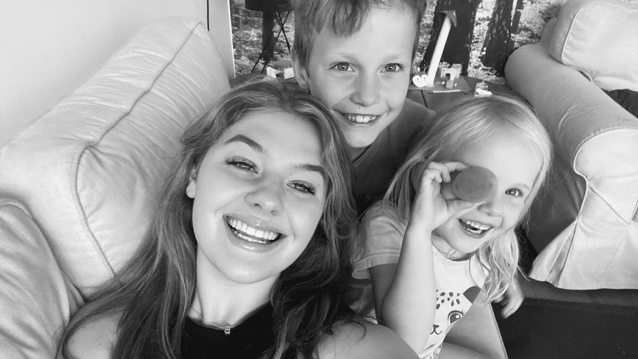 Babysitter Angel Romee from Charly Cares