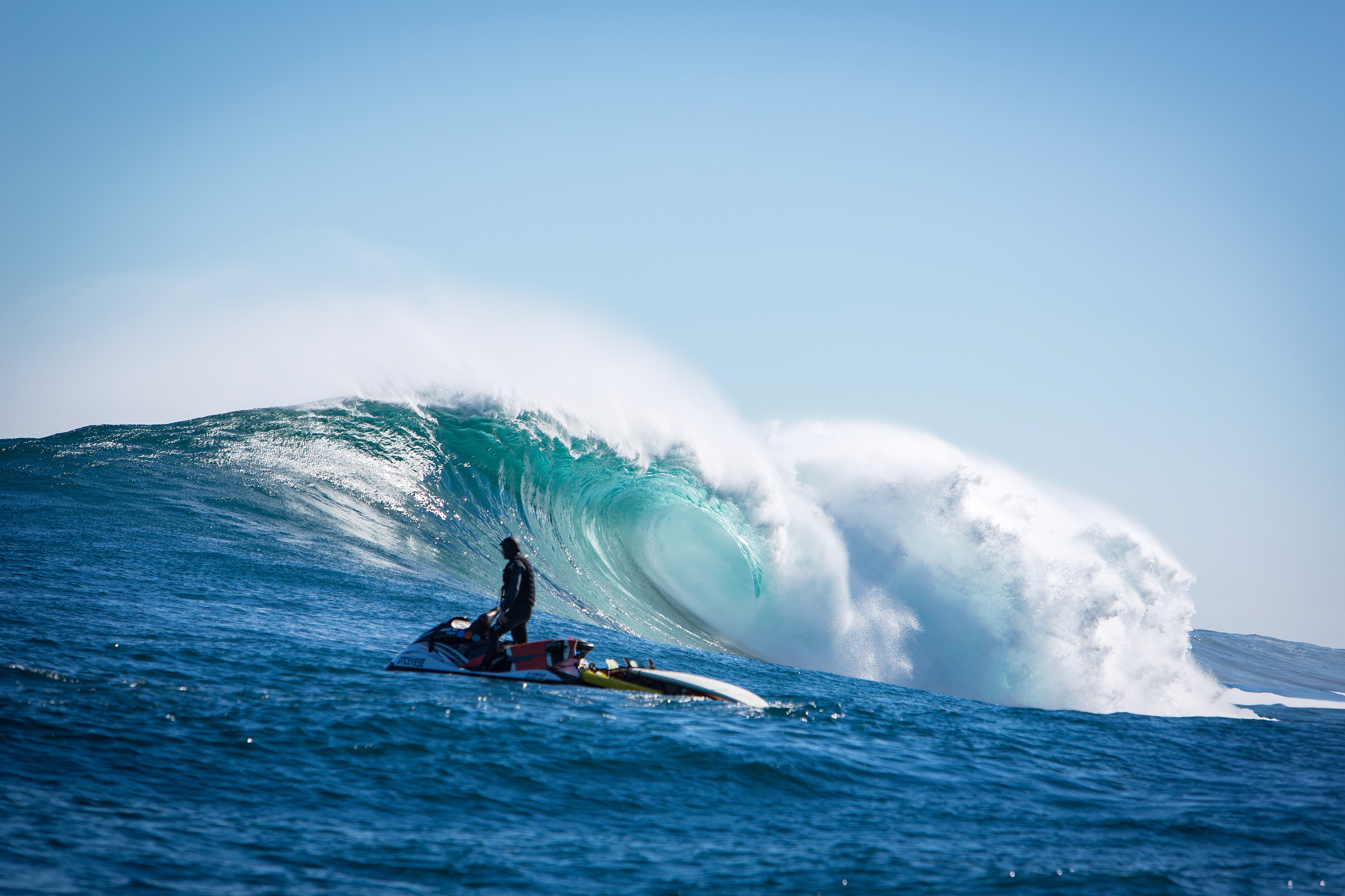 Dungeons big wave surfing