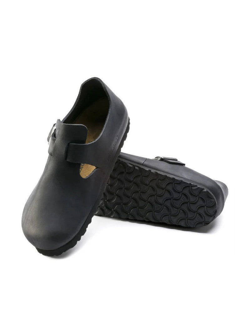 LONDON / BLACK