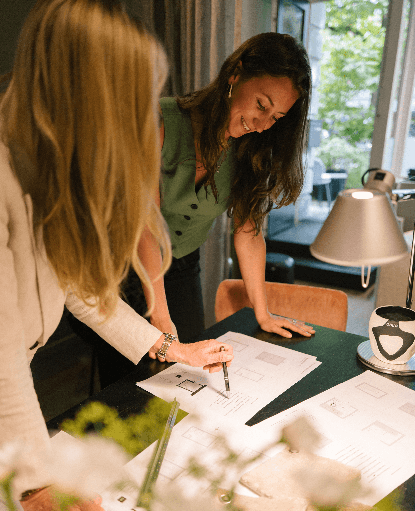 be. INTERIOR STUDIO | GALERIE | Teamarbeit