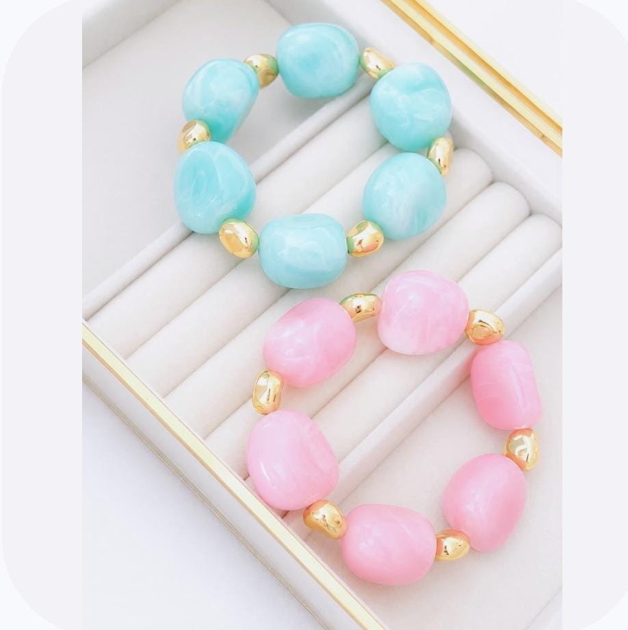 Pooki’s Boutique jewelry look two