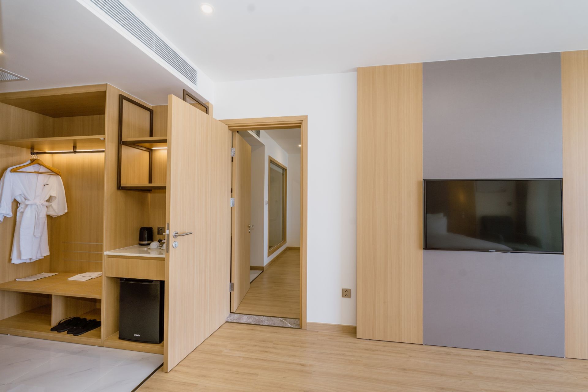 Deluxe Sea View Twin