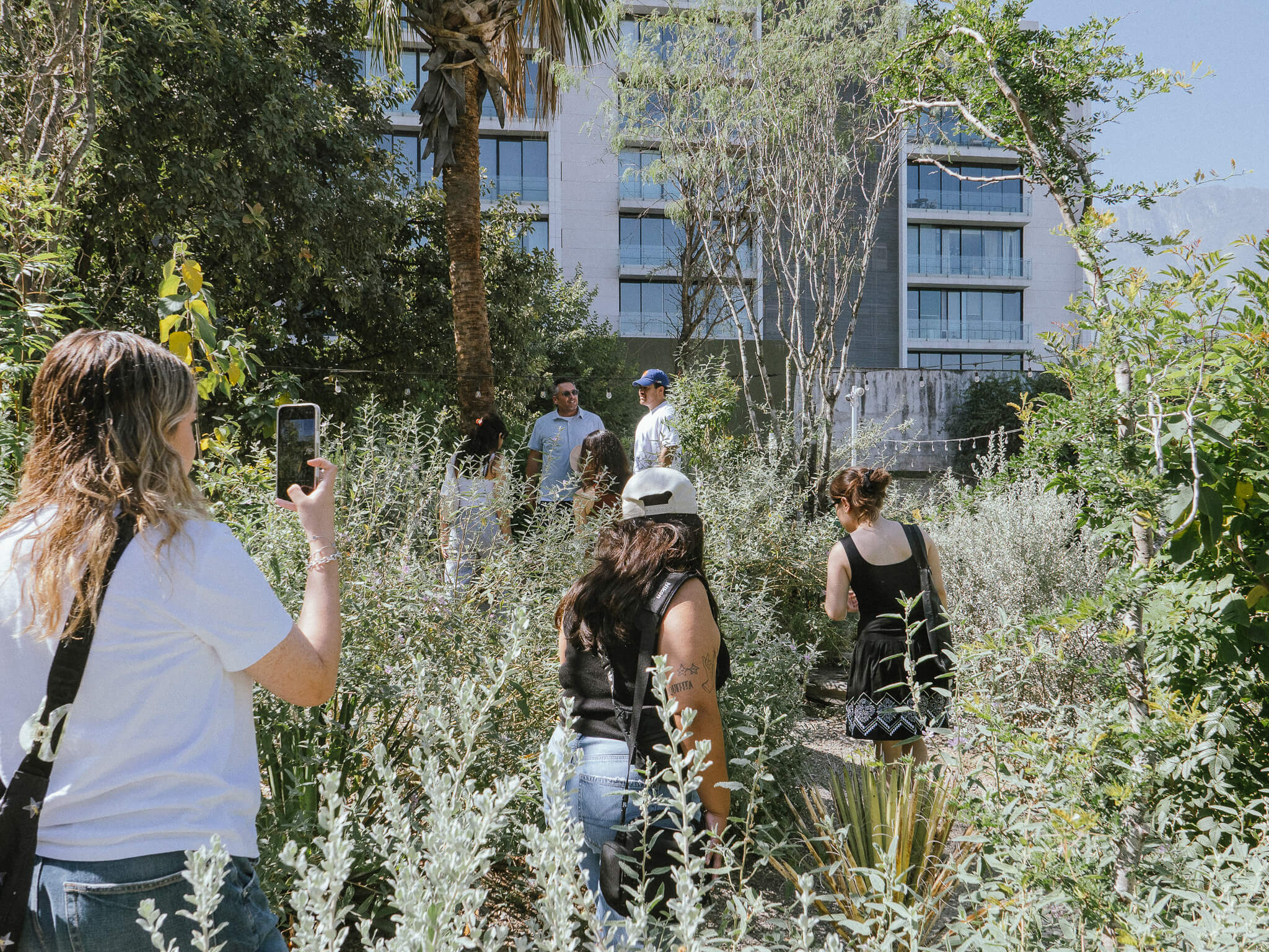 carlos vargas pons "metrópolis" en arte actual galería made week 2025 Arte y diseño en Monterrey