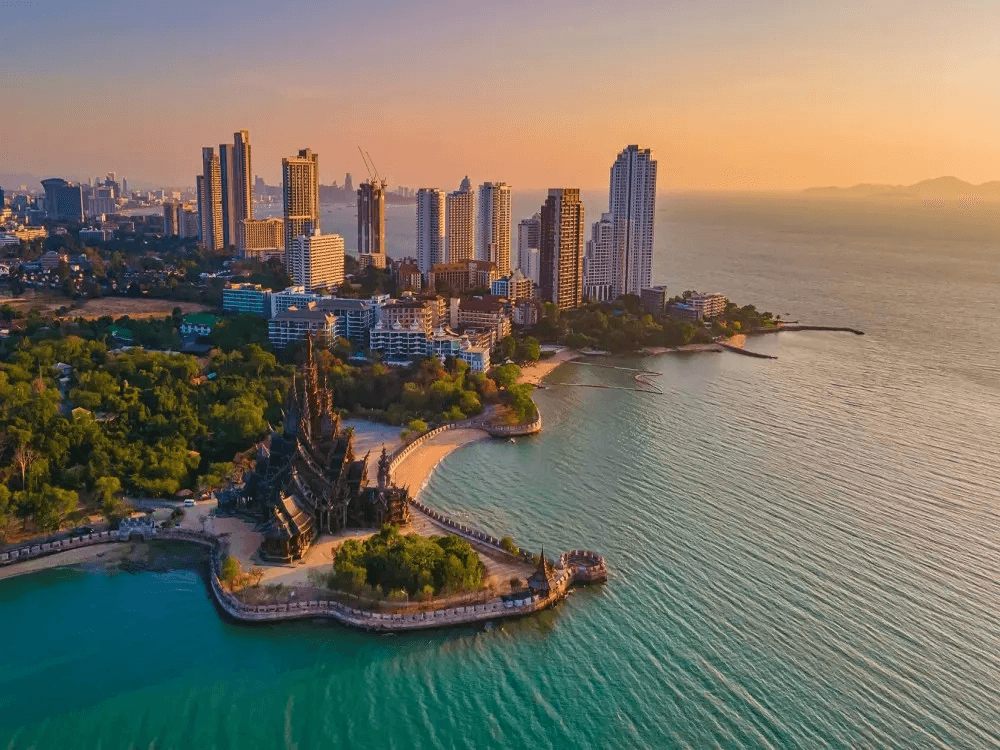 This image shows a scenic view of the coastal city of Pattaya, Thailand