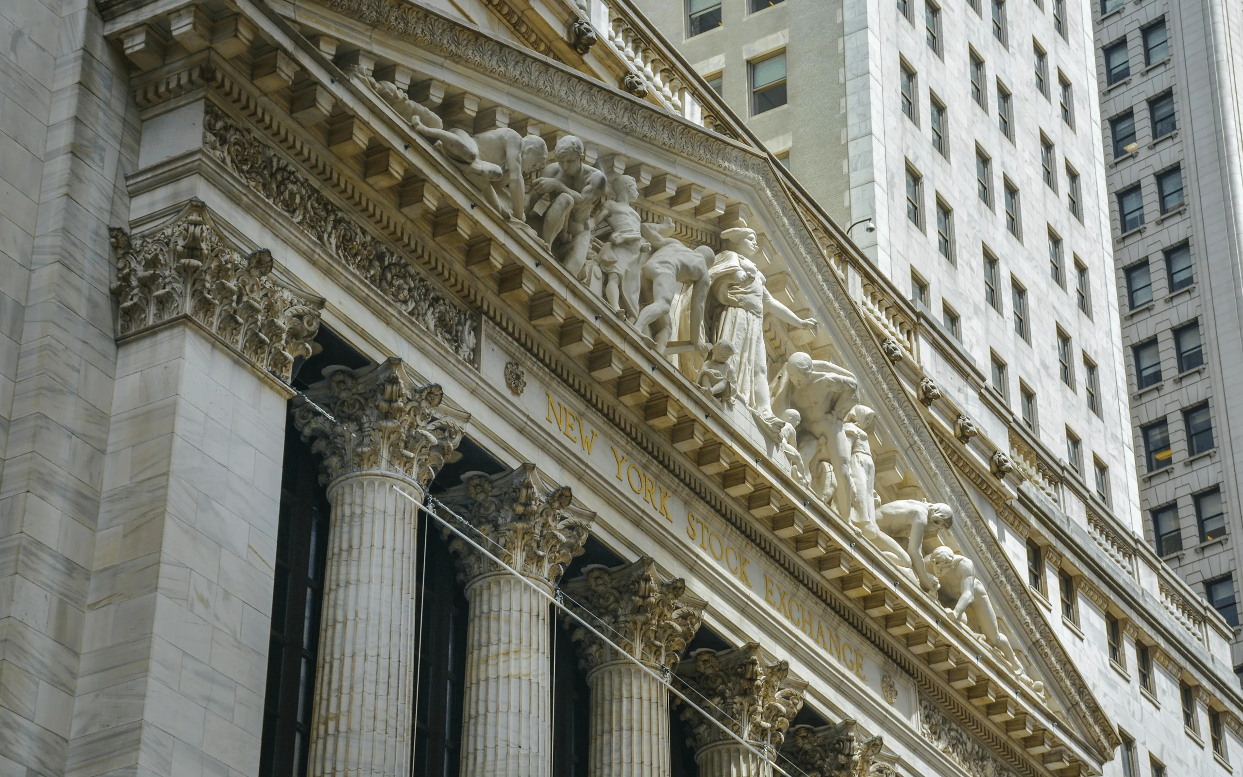 Exterior facade of the New York Stock Exchange building.