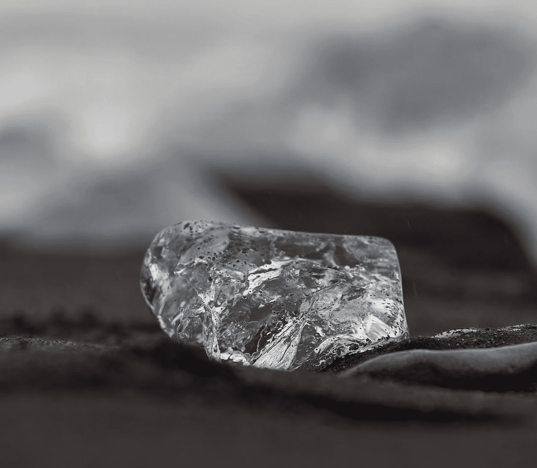 Natural Diamonds vs. Synthetic Diamonds