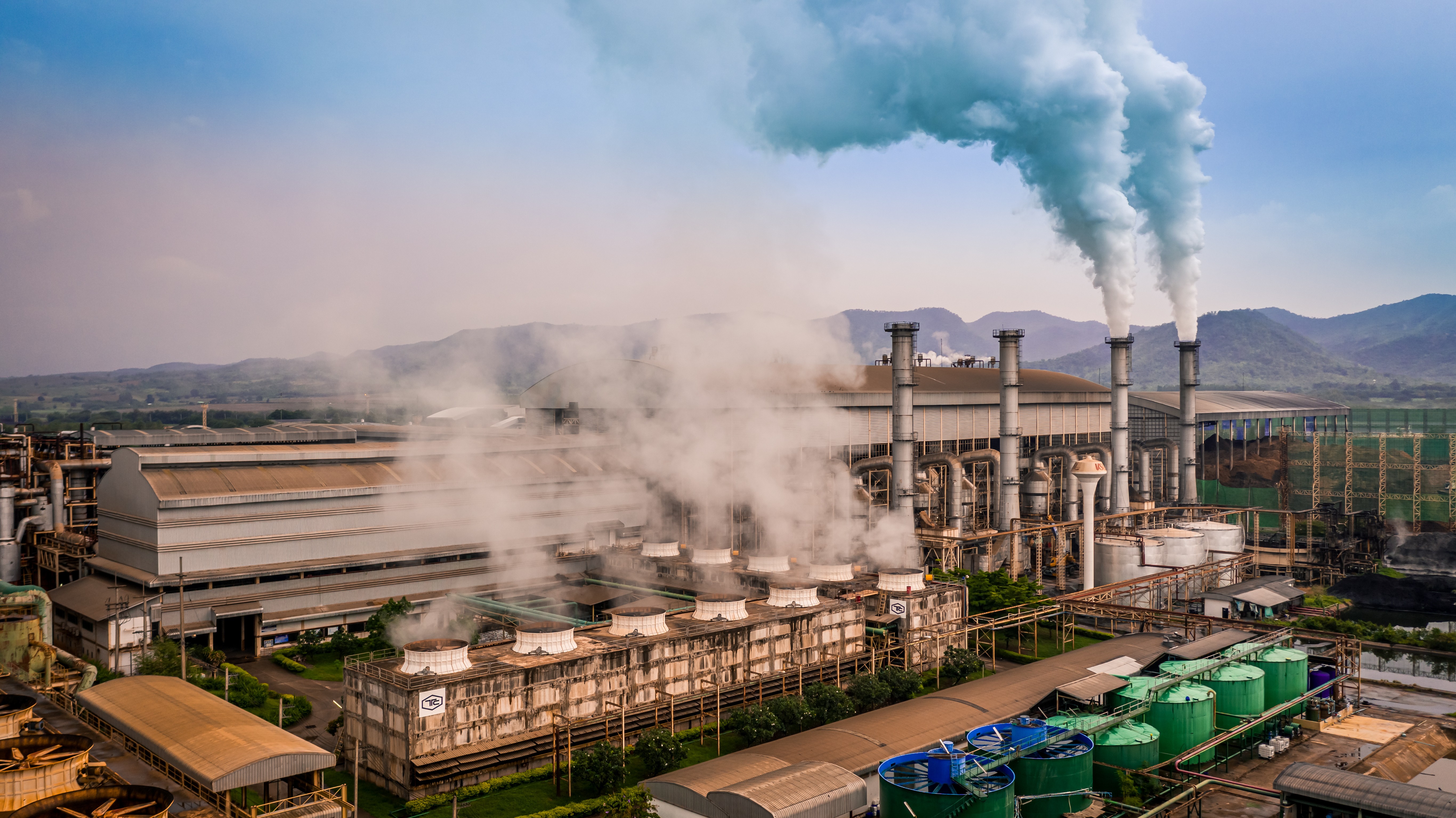 57 nations meet to plan fossil fuel exit