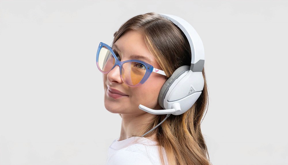 best gaming headphoones for glass wearers