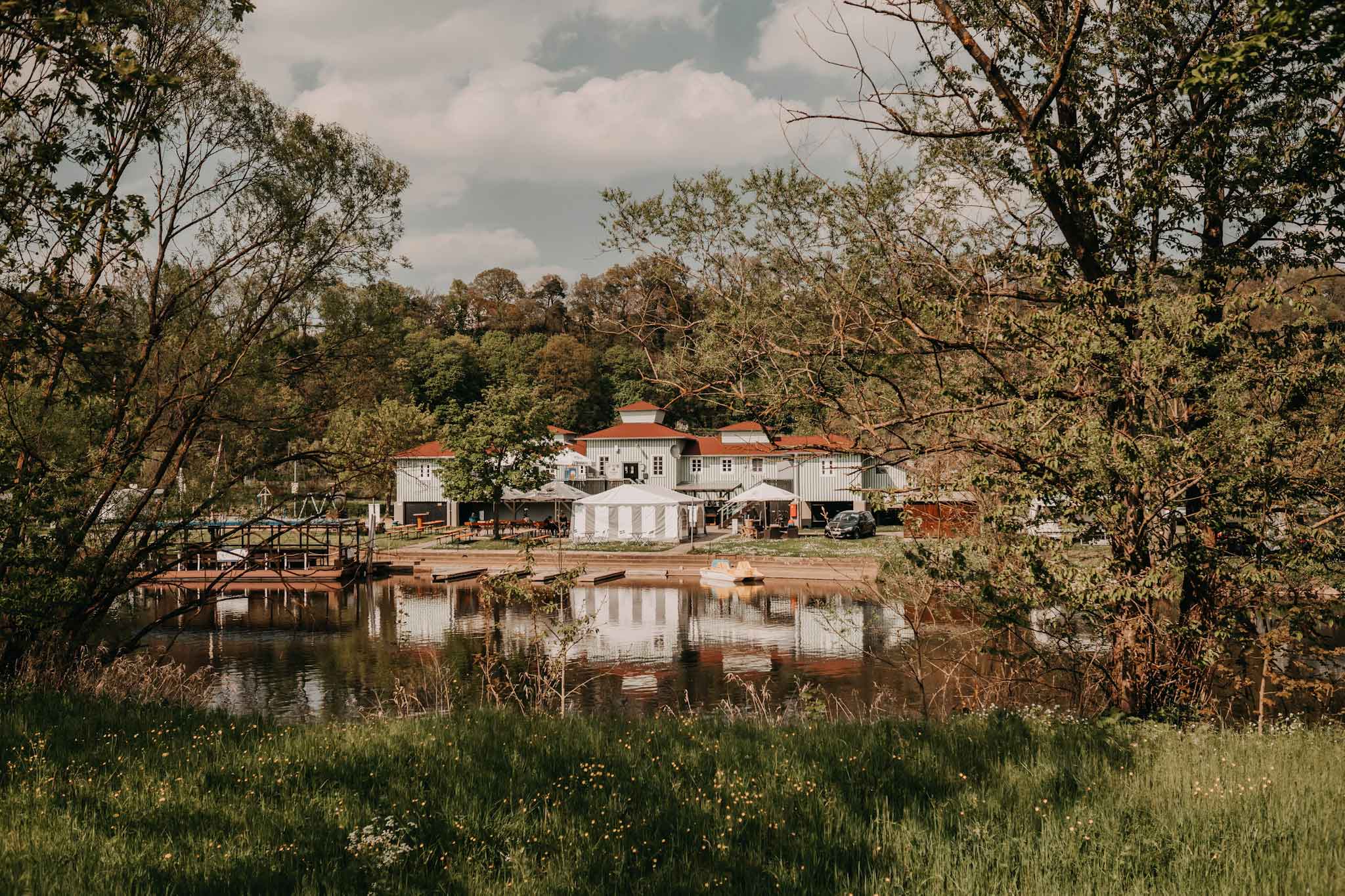 Bild des Campingplatz Gebäudes