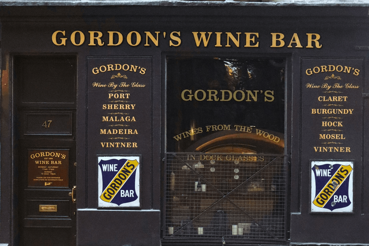 Gordon’s Wine Bar, Villiers Street