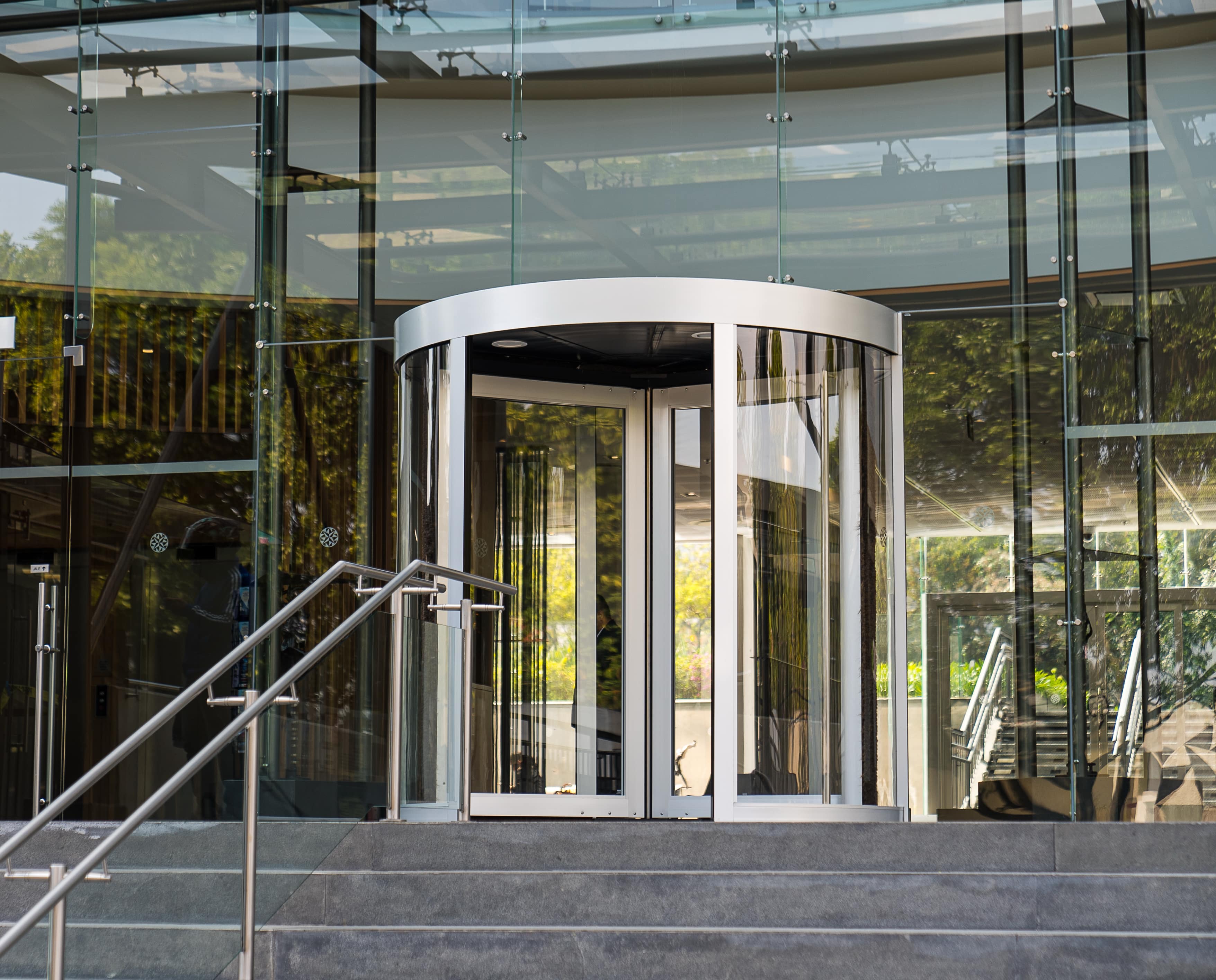 1,500 AA PUERTA GIRATORIA MANUAL