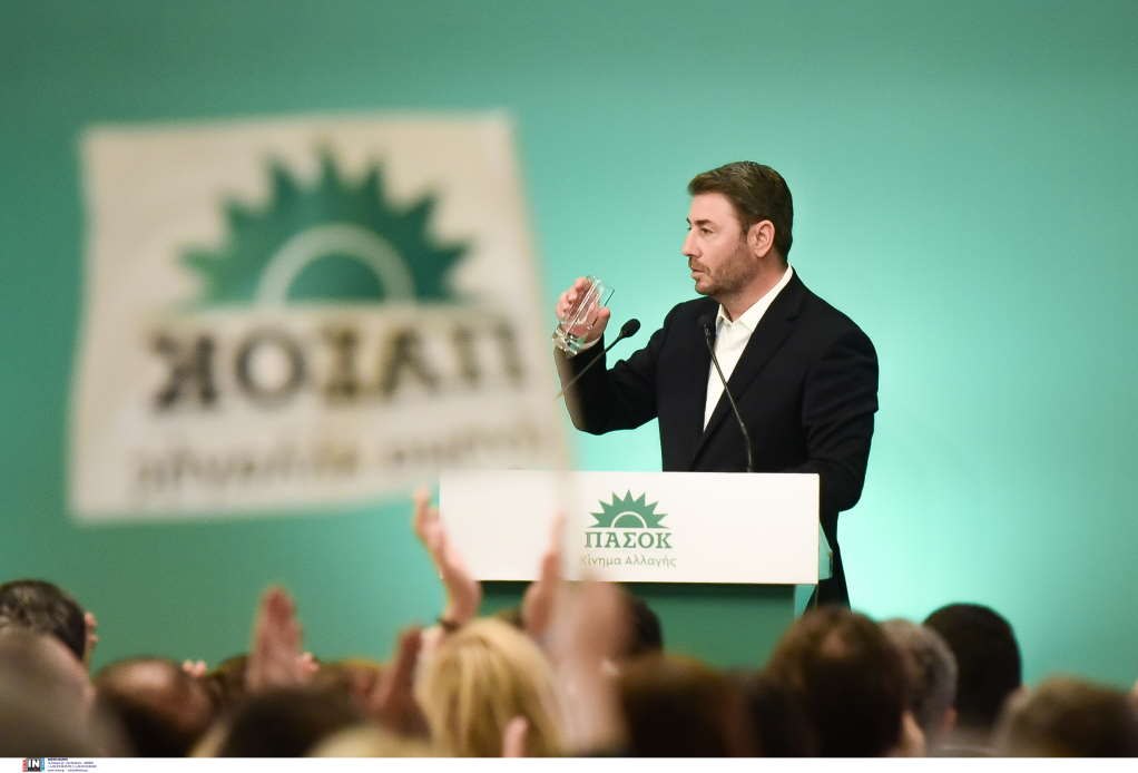 Internal tensions rise in PASOK after sudden leftward turn