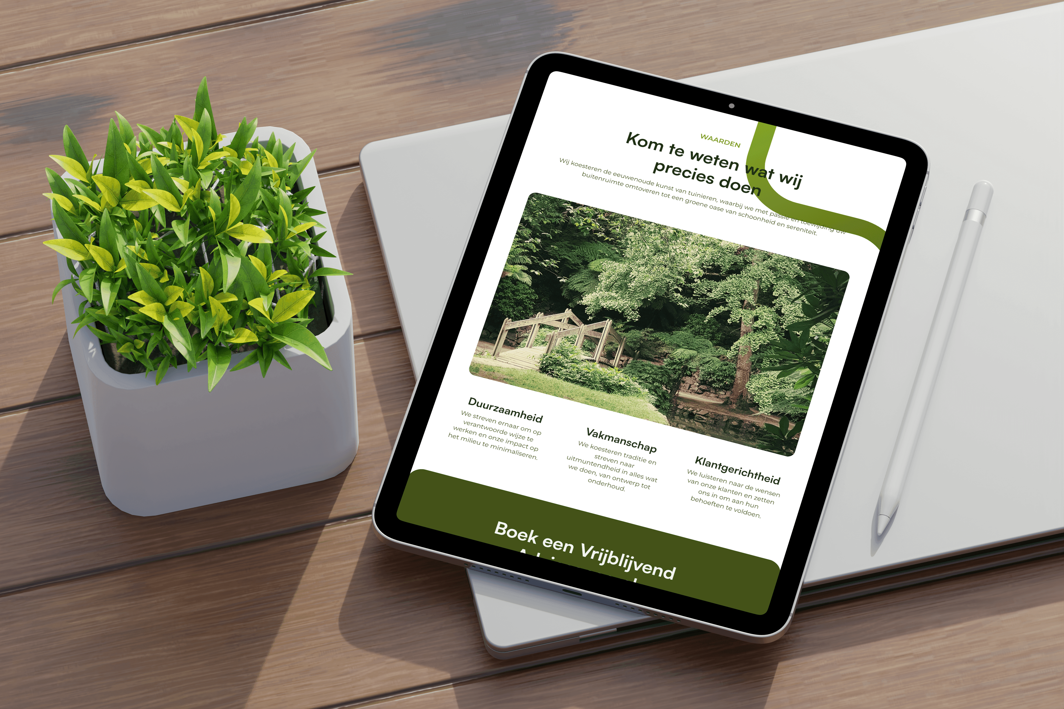 Een mockup van een iPad van de website van Tuinen Intergreen gemaakt door Cheatcode
