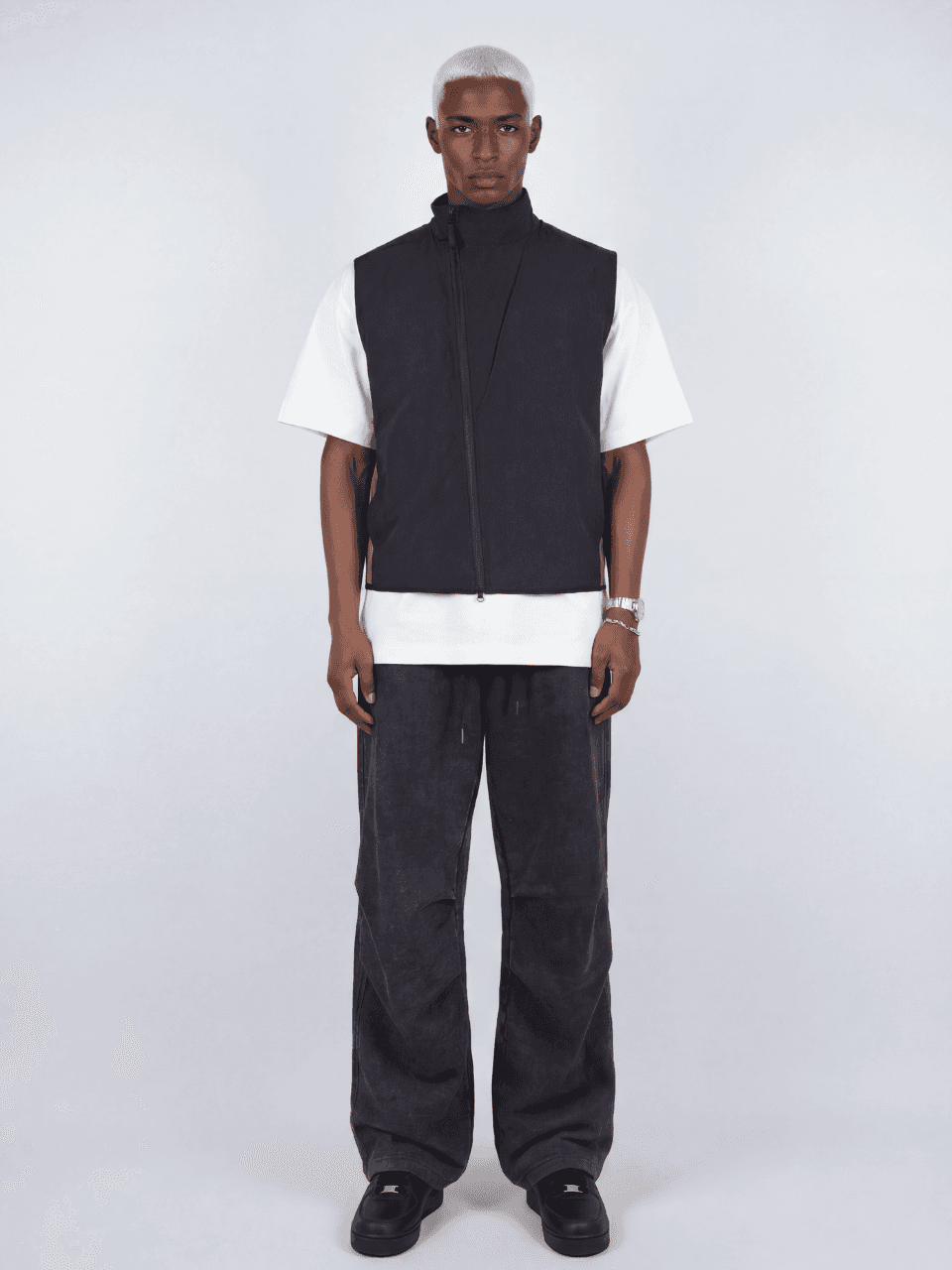 Black and white wave